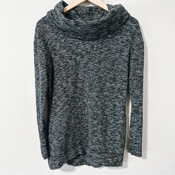 Merona Dark Gray Long Sleeve Cowl Neck Sweater Size Medium - Picture 1 of 11